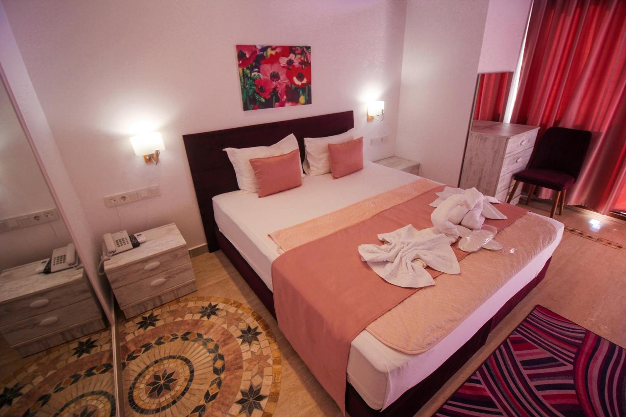 Bella Garden Hotel Bodrum Exterior foto